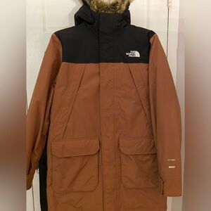 The north face McMurdo parka boy size XL 18/20